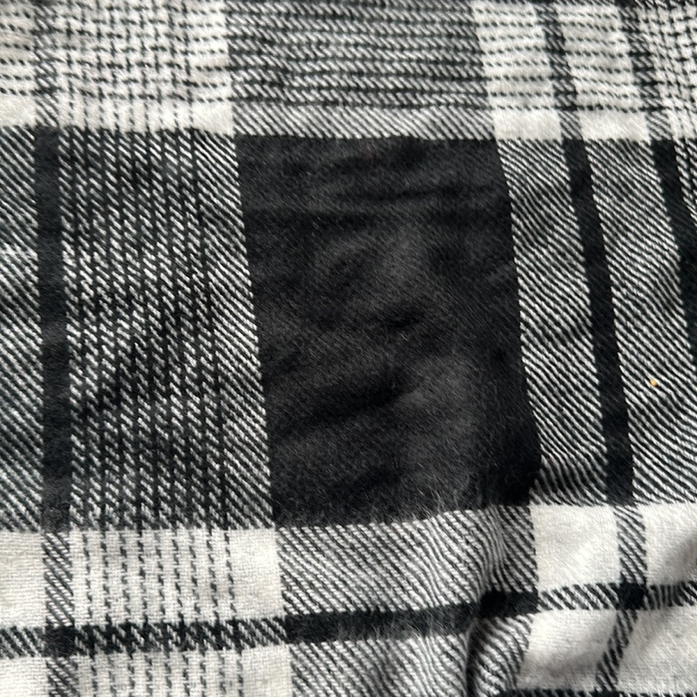 Express Blanket Scarf - Picture 3 of 3